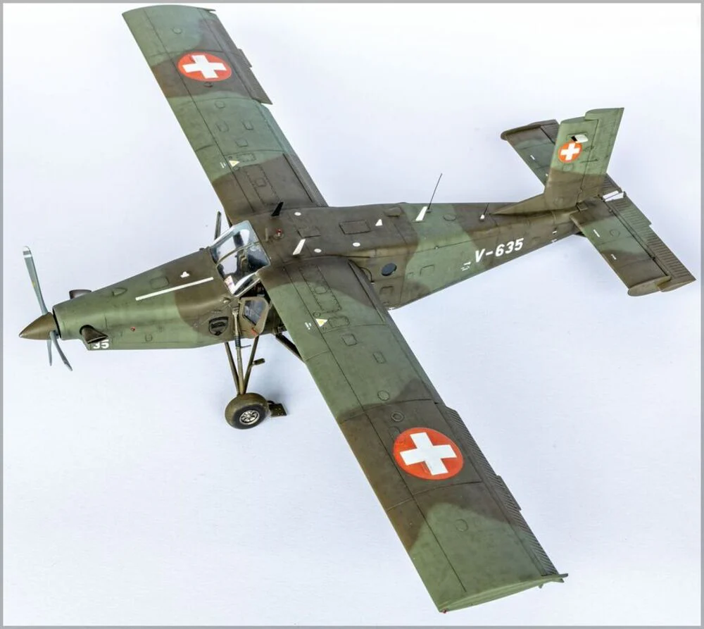 Pilatus PC-6 B2/H2 Turbo Porter 1:48 - Image 10